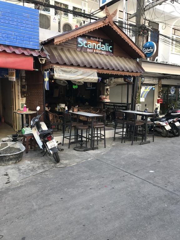 Scandalic Bar And Guest House Pattaya Buitenkant foto